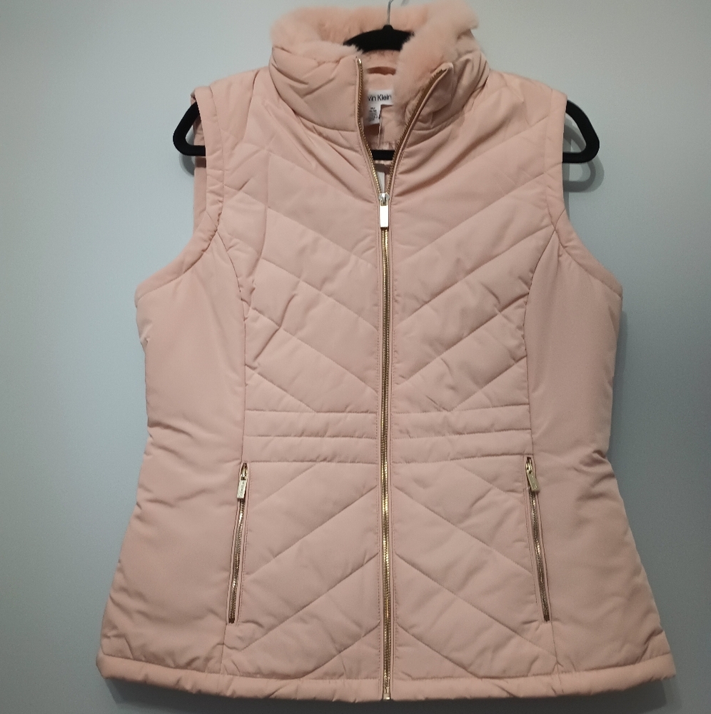 Calvin Klein Pale Pink Quilted Vest M